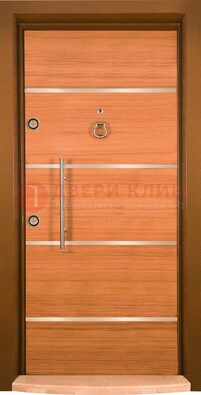 Коричневая входная дверь c МДФ панелью ЧД-11 в частный дом в Пензе