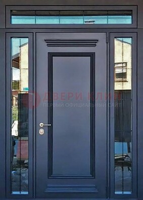 Черная металлическая дверь с фрамугой и филенкой ДФГ-19 в Пензе