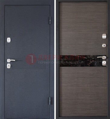 Черная железная дверь с порошковым напылением МДФ внутри ДП-114 в Пензе