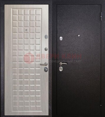 Черная входная дверь с порошковым покрытием ДП-206 в Пензе