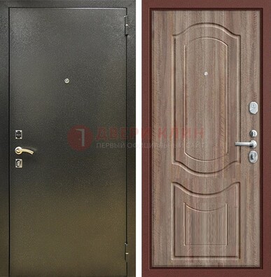 Темно-серая входная дверь с порошковым покрытием и коричневая МДФ ДП-290 в Пензе