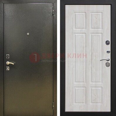 Входная темно-серая дверь с порошковым напылением и МДФ с филенкой ДП-302 в Пензе