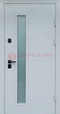 Светлая железная дверь с порошковым напылением ДП-303 в Пензе
