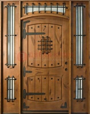 Парадная дверь с коваными элементами ДПР-68 в коттедж в Пензе