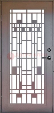 Коричневая стальная решетчатая дверь с узором ДР-4 в Пензе