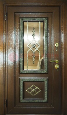 Теплая входная дверь со стеклом и ковкой разноцветной ДСК-13 в Пензе