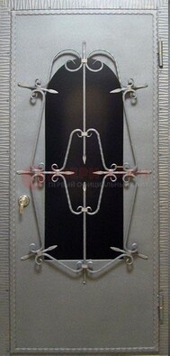 Железная дверь со стеклом и ковкой ДСК-74 для каркасного дома в Раменском