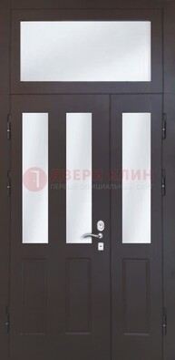 Черная тамбурная дверь со стеклянными вставками ДТМ-38 в Пензе