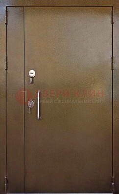Коричневая тамбурная дверь с порошковым напылением ДТМ-45 в Красноармейске