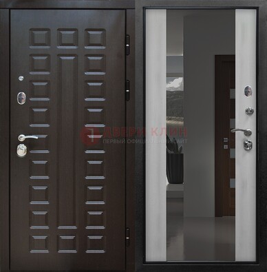 Коричневая металлическая дверь с зеркалом ДЗ-22 в Пензе